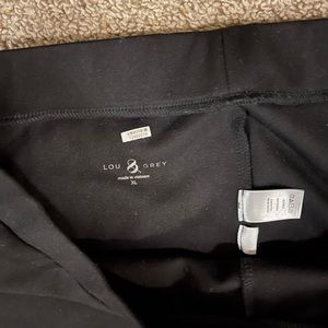 Lou & Grey Black leggings. Size XL.